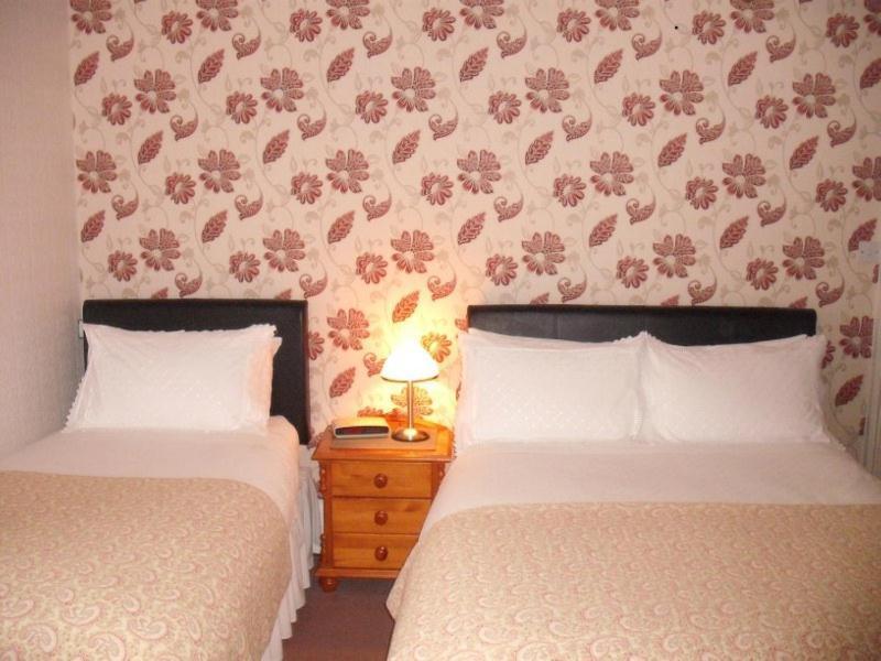 The Homestead Guest House Cairnryan Pokoj fotografie
