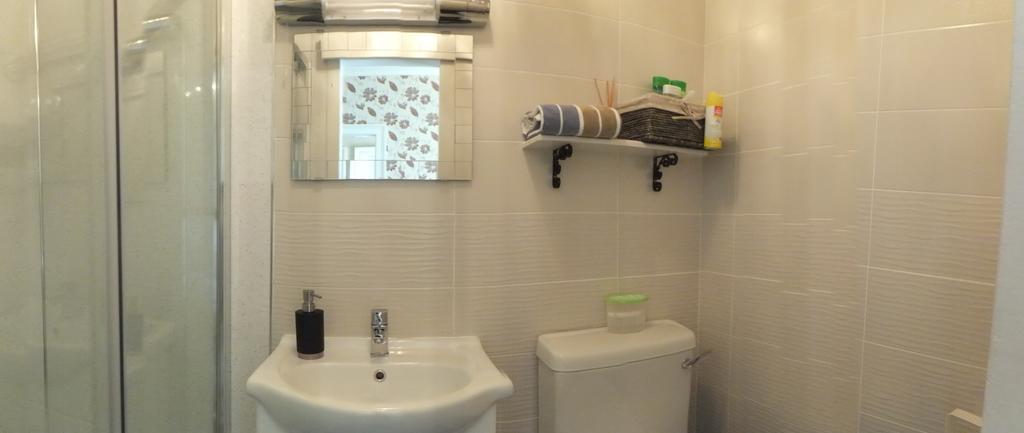 The Homestead Guest House Cairnryan Pokoj fotografie